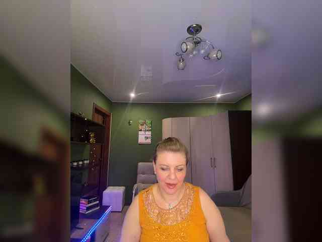 Veronika_Gold webcam