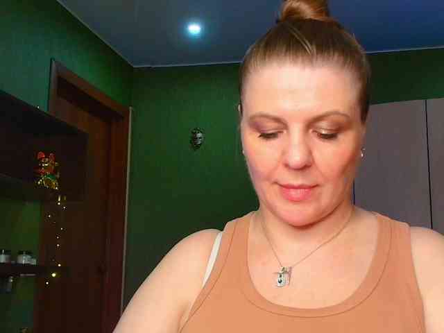 Veronika_Gold webcam