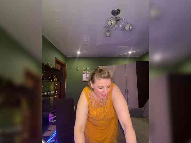 Veronika_Gold webcam