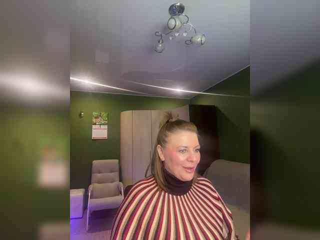 Veronika_Gold webcam