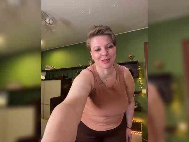 Veronika_Gold webcam