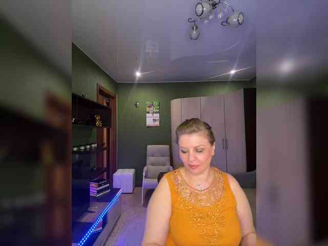 Veronika_Gold webcam