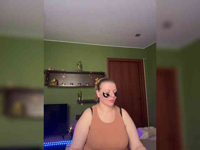 Veronika_Gold webcam