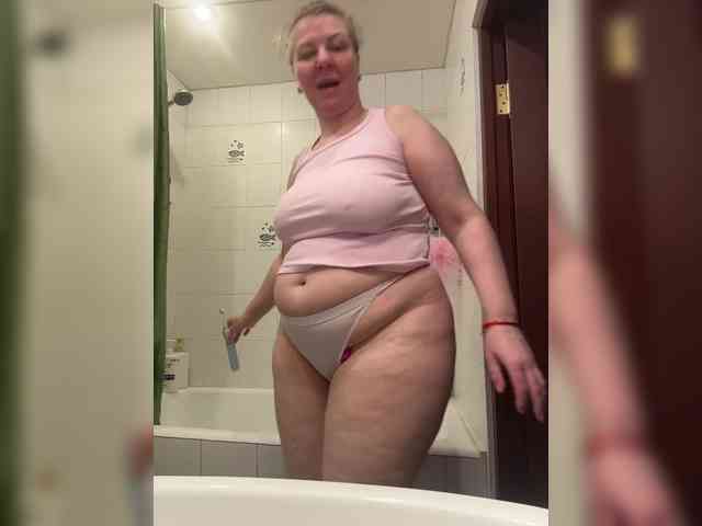 Veronika_Gold webcam