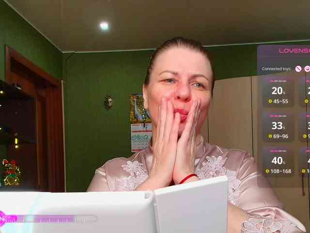 Veronika_Gold webcam