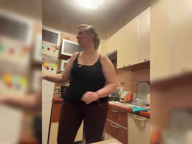 Veronika_Gold webcam