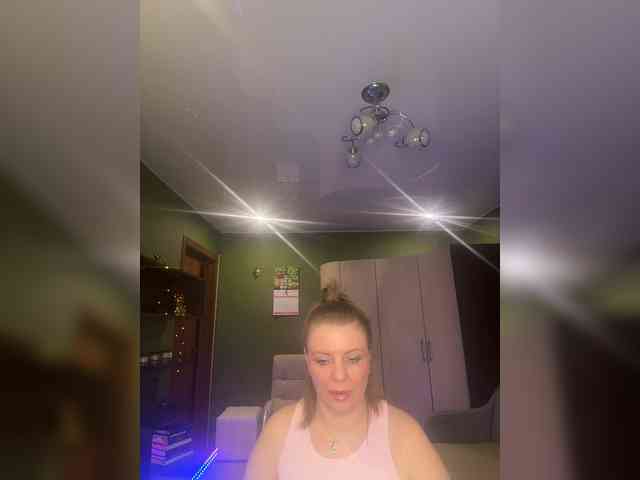 Veronika_Gold webcam