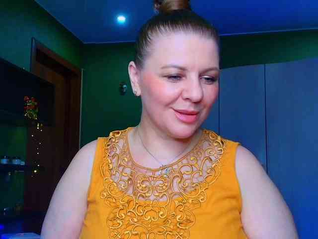 Veronika_Gold webcam