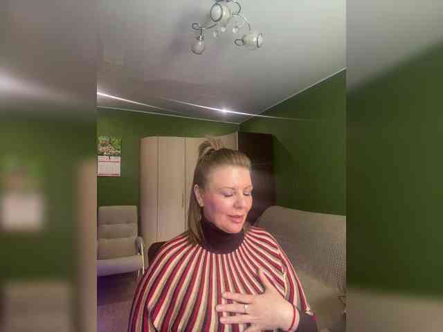 Veronika_Gold webcam
