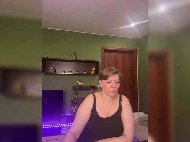 Veronika_Gold webcam