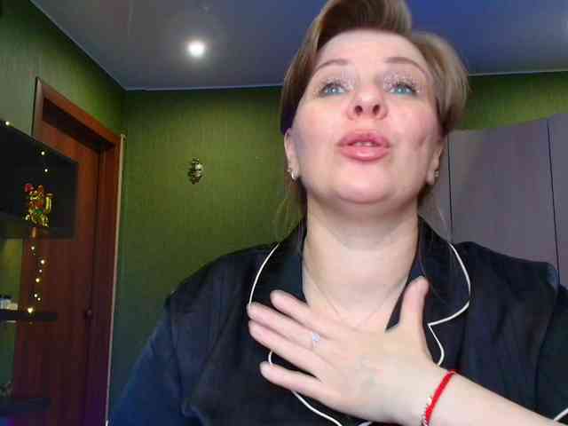 Veronika_Gold webcam