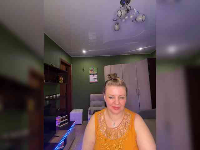 Veronika_Gold webcam