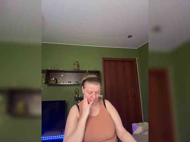 Veronika_Gold webcam