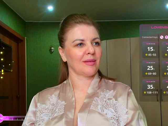 Veronika_Gold webcam