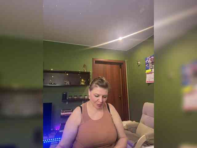 Veronika_Gold webcam