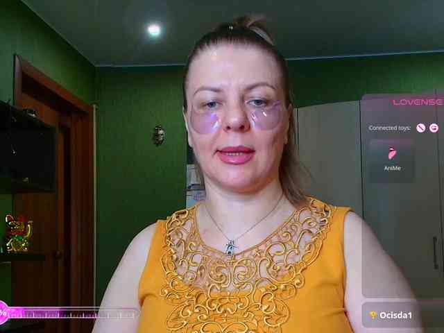 Veronika_Gold webcam
