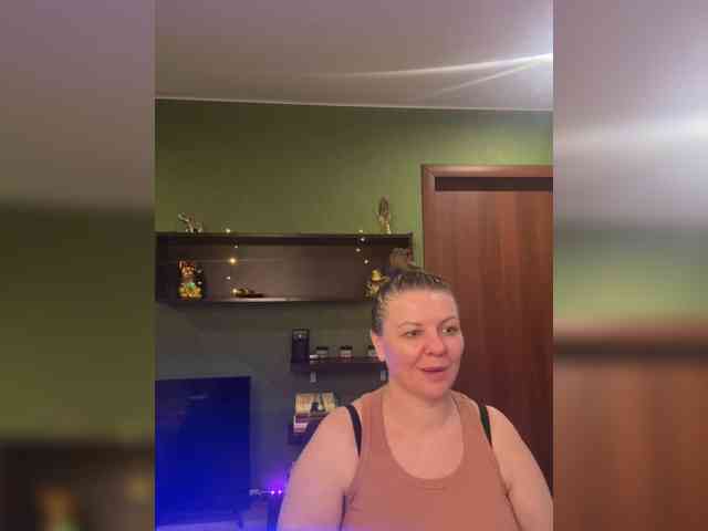 Veronika_Gold webcam