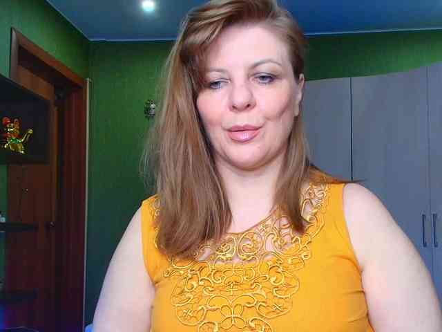 Veronika_Gold webcam