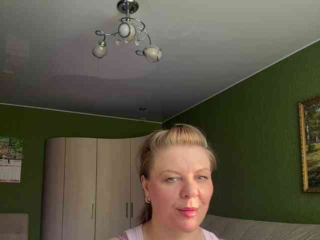 Veronika_Gold webcam