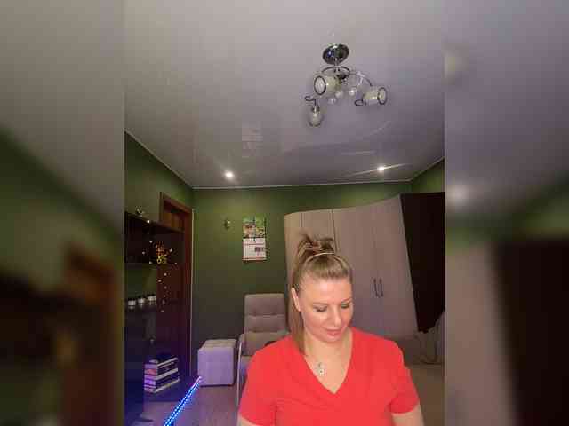 Veronika_Gold webcam