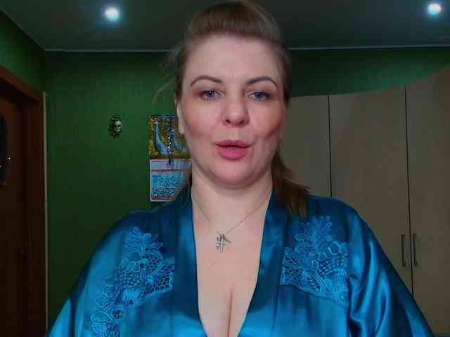 Veronika_Gold webcam