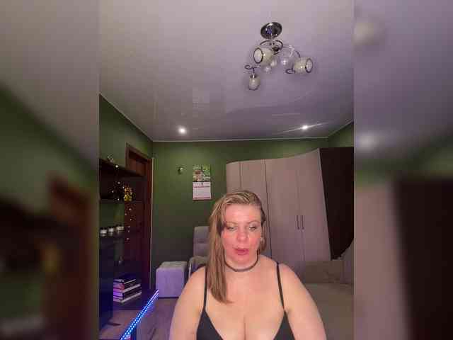 Veronika_Gold webcam