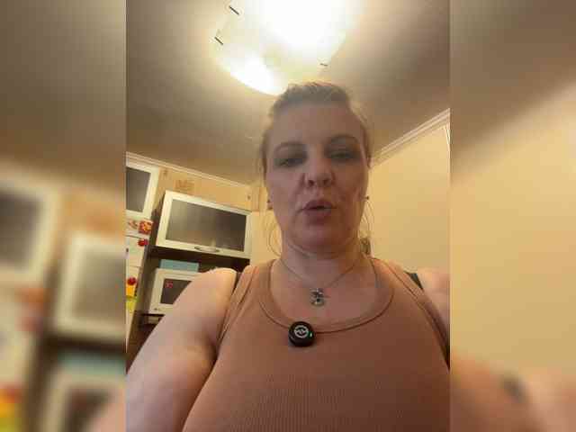 Veronika_Gold webcam
