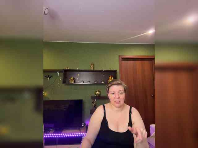 Veronika_Gold webcam