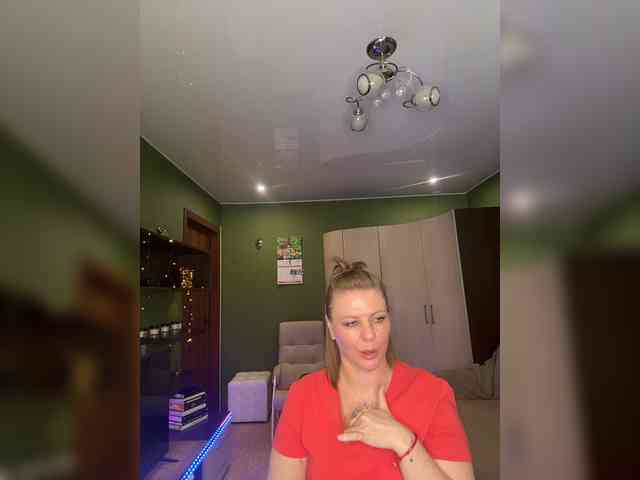 Veronika_Gold webcam