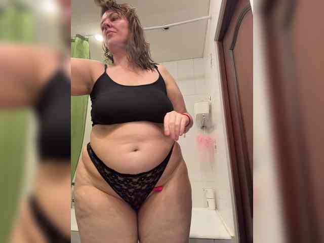 Veronika_Gold webcam