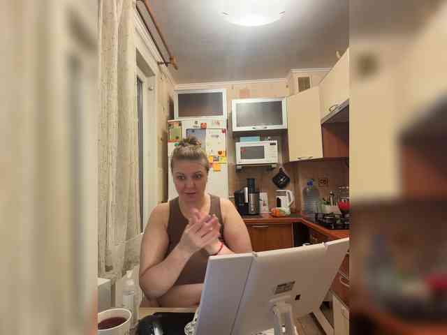 Veronika_Gold webcam