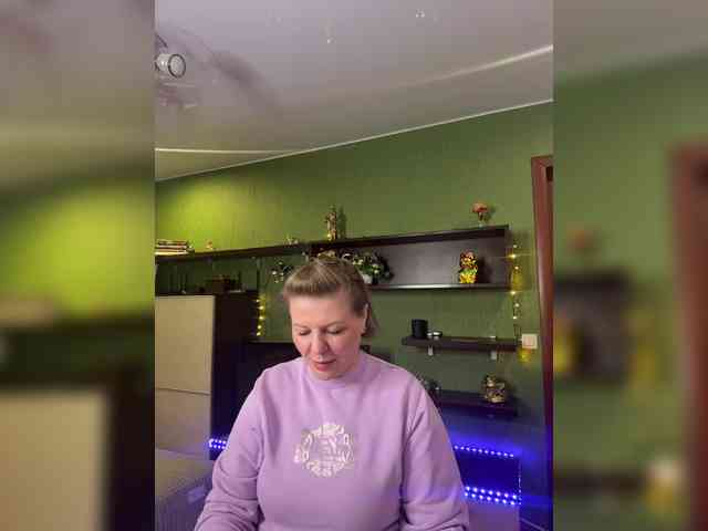 Veronika_Gold webcam