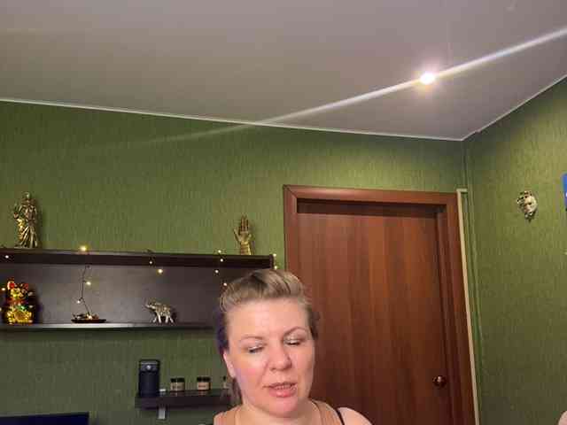 Veronika_Gold webcam