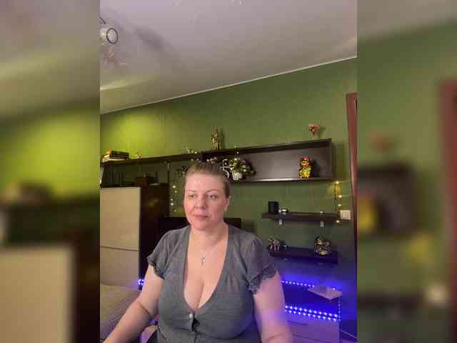 Veronika_Gold webcam