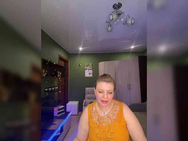 Veronika_Gold webcam