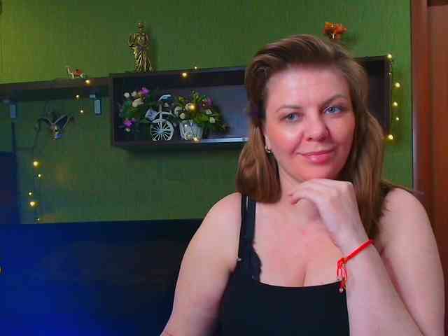 Veronika_Gold webcam