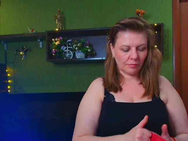 Veronika_Gold webcam