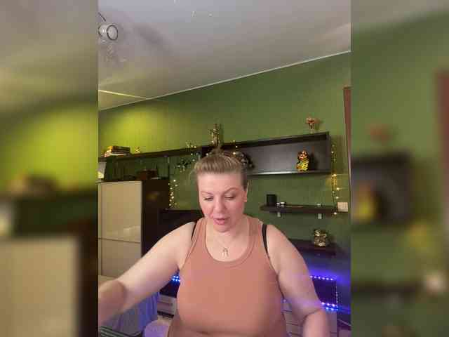 Veronika_Gold webcam