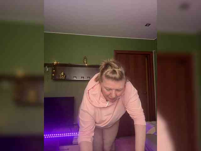 Veronika_Gold webcam