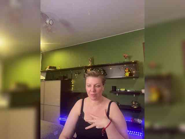 Veronika_Gold webcam