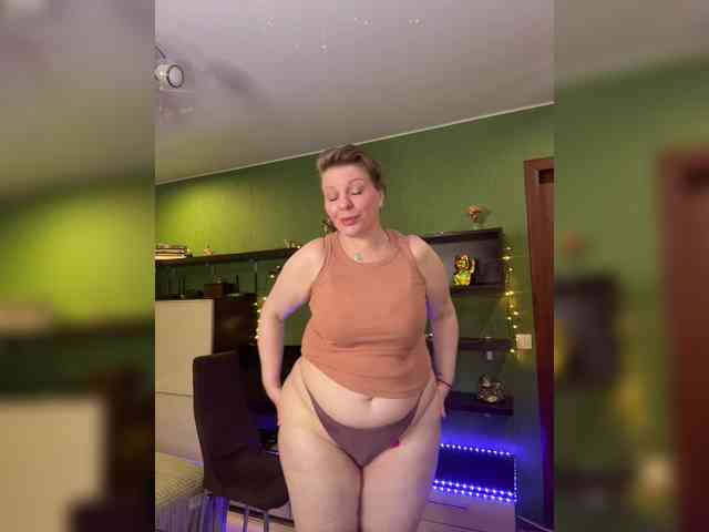 Veronika_Gold webcam