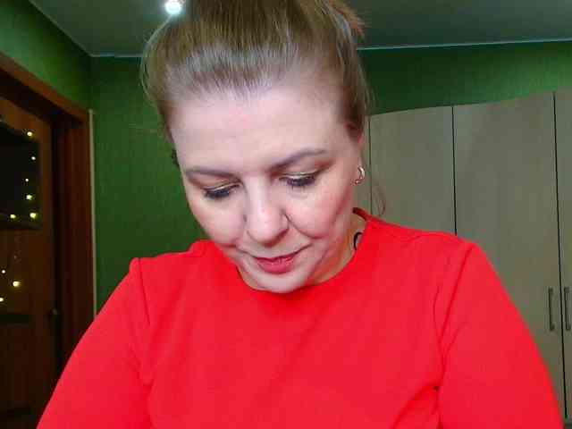 Veronika_Gold webcam