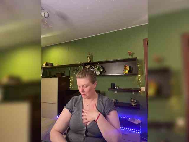 Veronika_Gold webcam