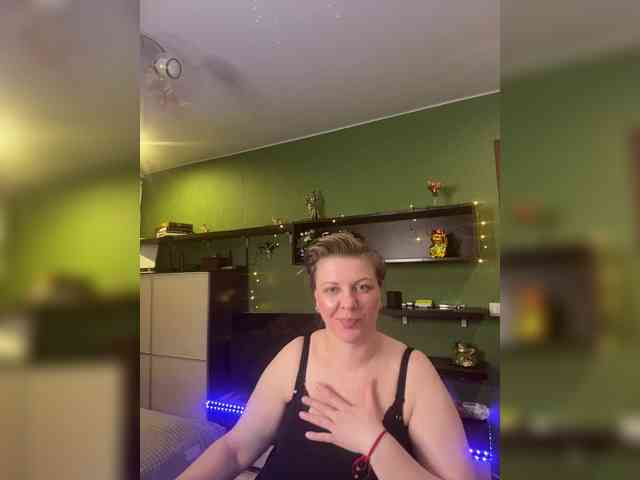 Veronika_Gold webcam