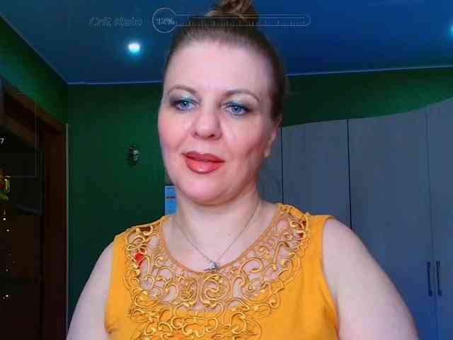 Veronika_Gold webcam