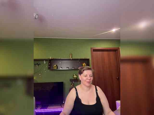 Veronika_Gold webcam