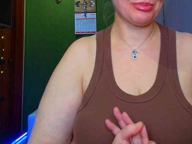 Veronika_Gold webcam