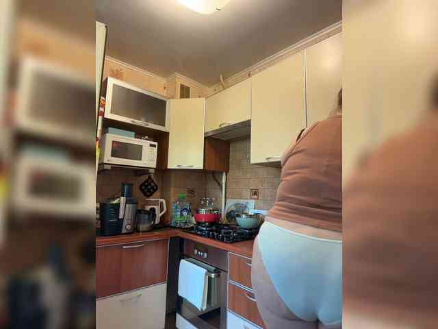 Veronika_Gold webcam