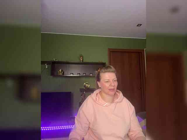 Veronika_Gold webcam