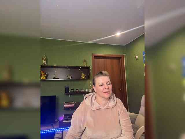 Veronika_Gold webcam